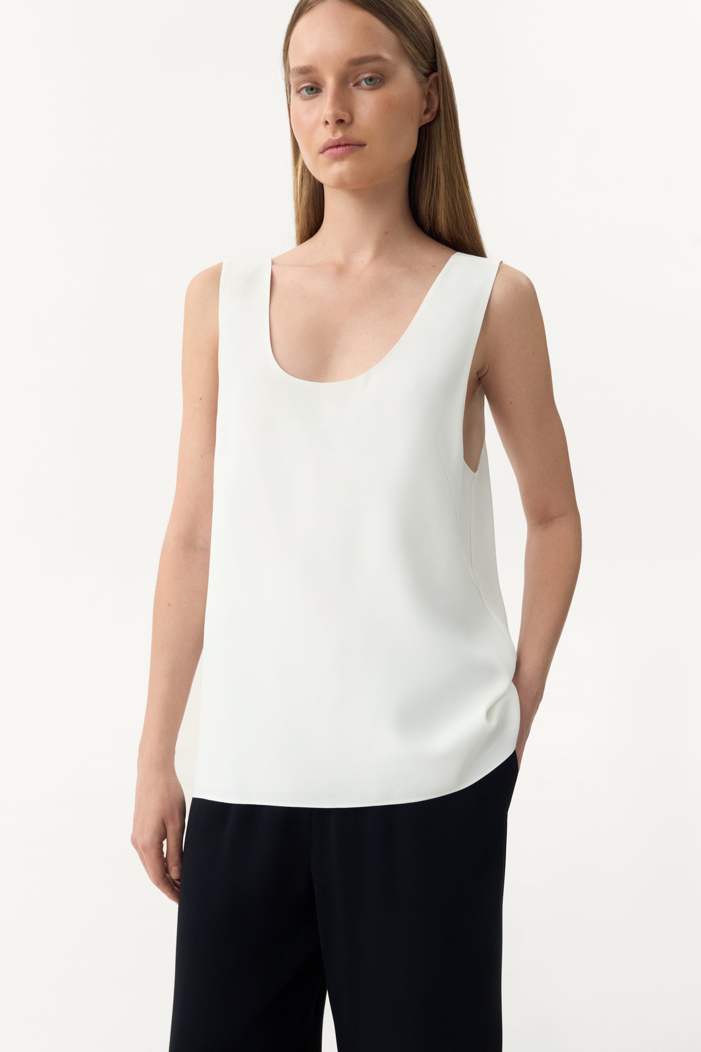 DIGNITY TANK TOP