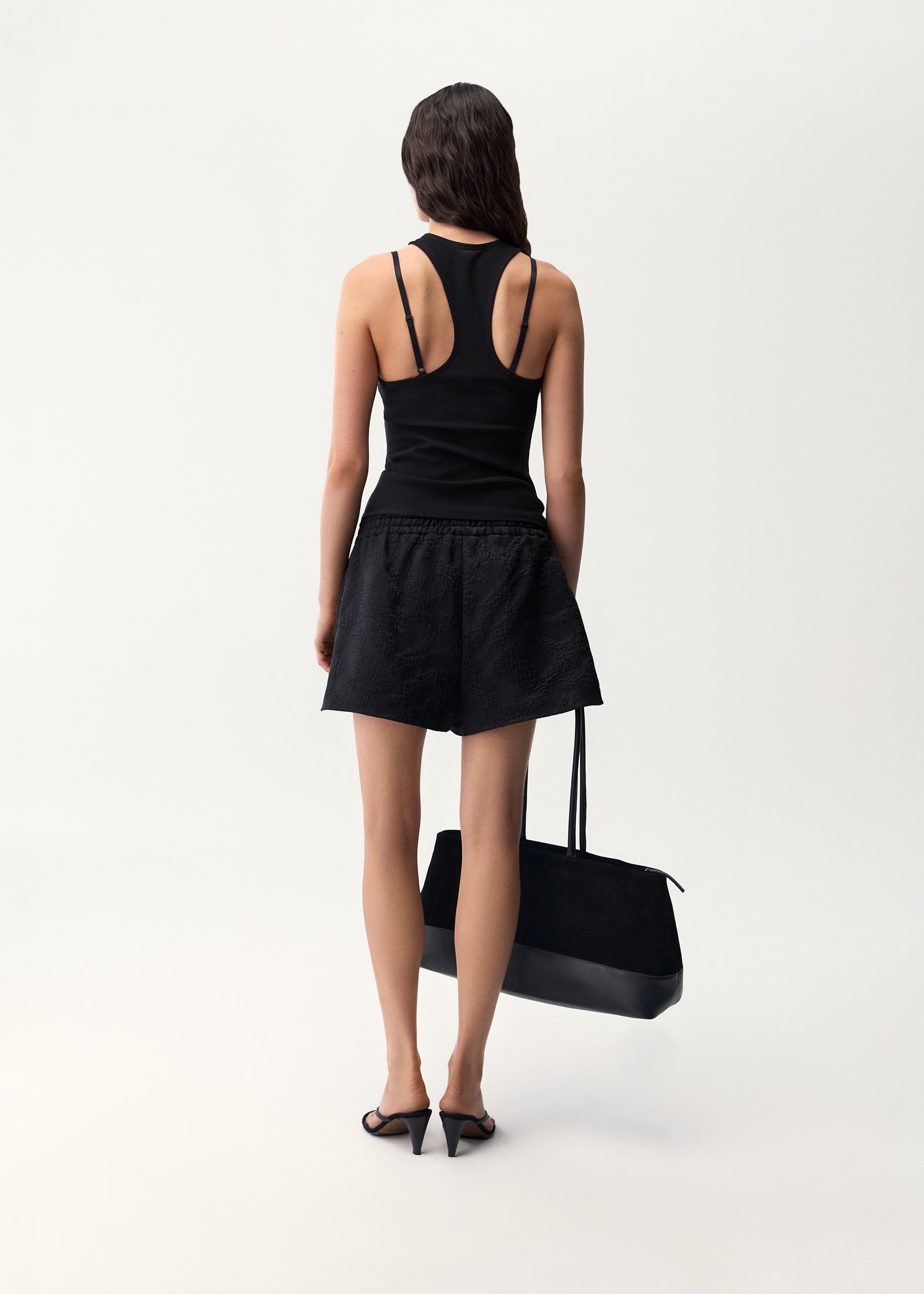 REVEAL TOP