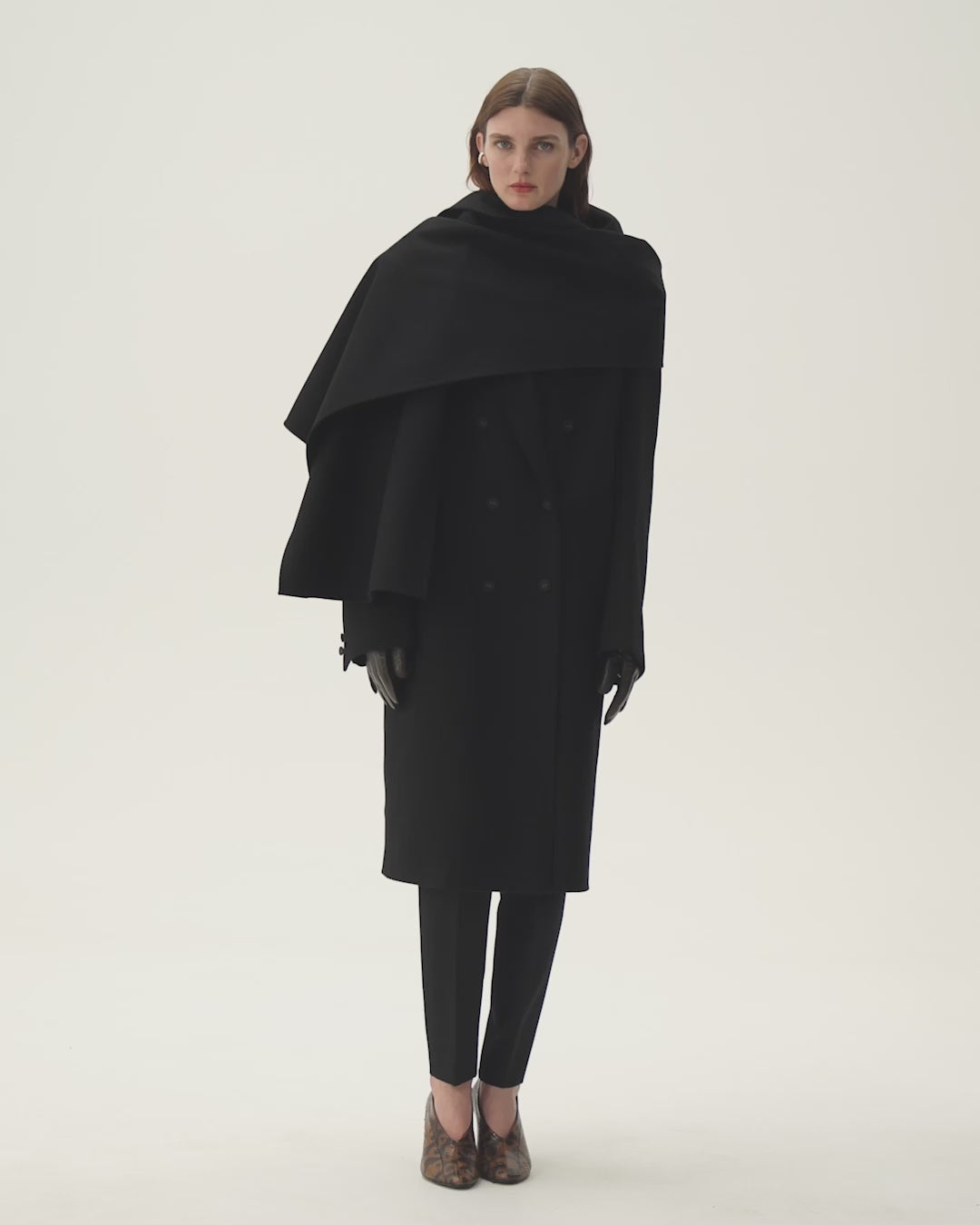 VALOUR COAT